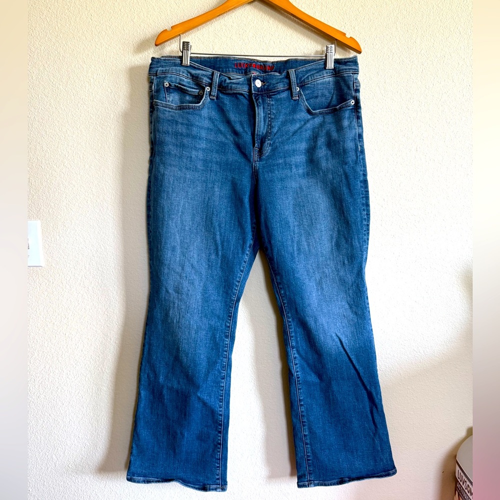 NWOT Lucky Brand Jeans - Straight